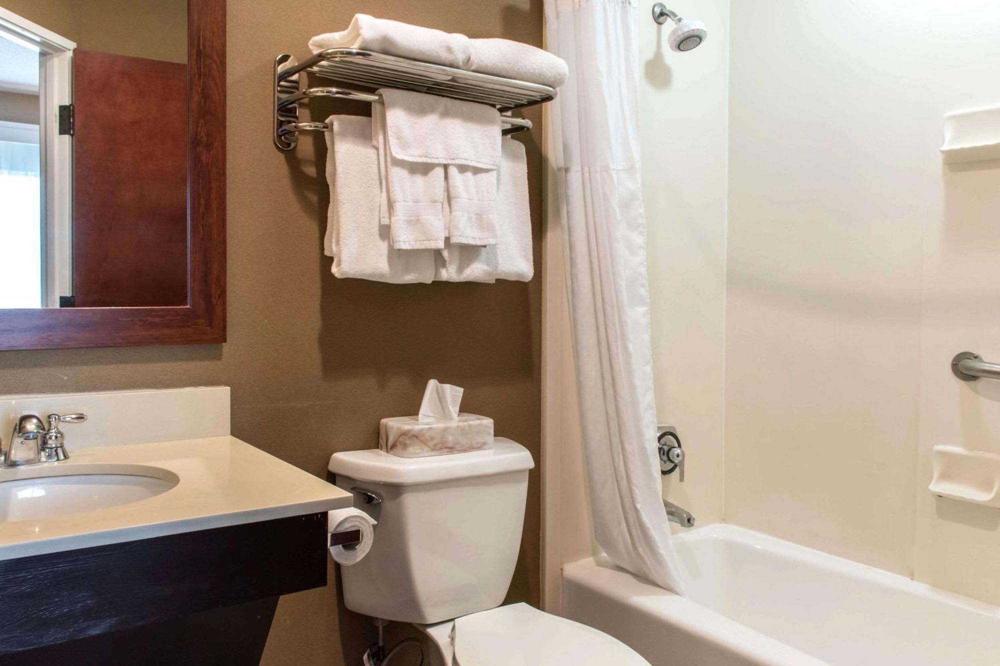 Comfort Suites Scranton Near Montage Mountain Esterno foto